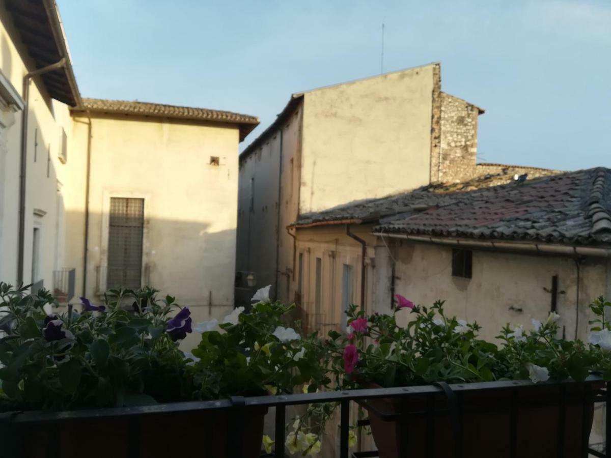 Il Viandante Bed & Breakfast Sulmona Exterior photo